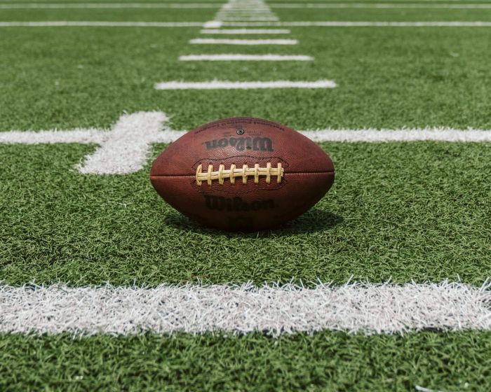 NFL & College Football Advertising