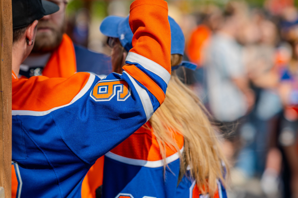 The Sports Advertising Playbook: Turning Fan Passion into Tickets, Revenue, and Loyalty